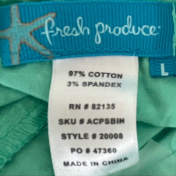 Fresh Produce brand Women’s crop pants size Large. - Picture 4 of 4